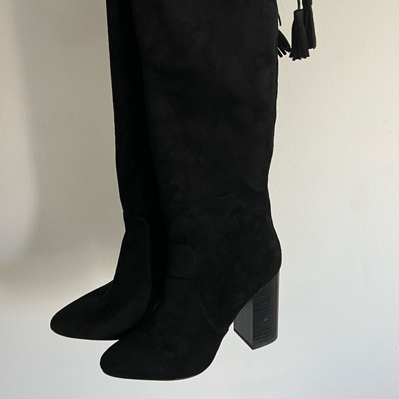 KNEE HIGH BOOTS - Picture 2 of 4